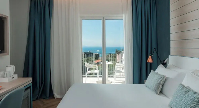Номер Superior Hotel Tirrenia
