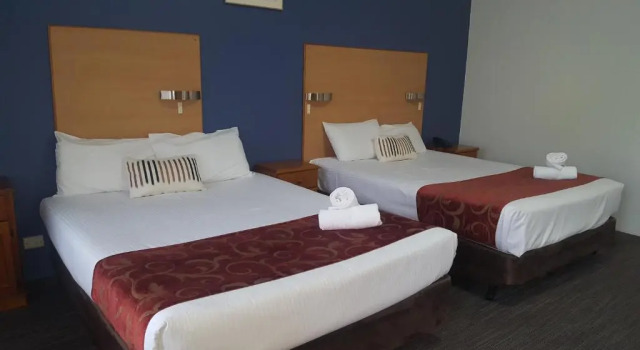 Четырёхместный номер Standard Sanctuary Resort & TreeHouse Restaurant