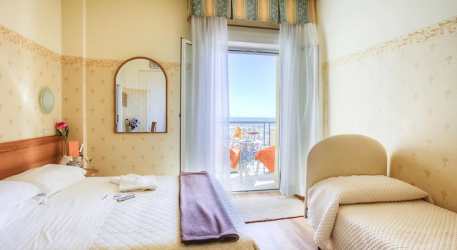 Номер Standard с красивым видом из окна Hotel San Francisco Spiaggia