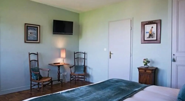 Двухместный Chambre Les Bains de Mer Castel De La Terrasse