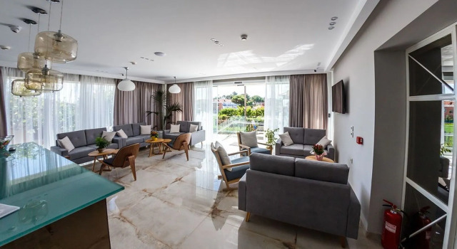 Porto Planos Beach Hotel