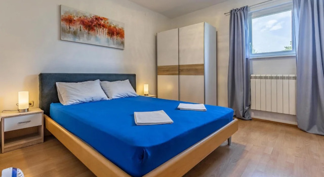 Beautiful Home in Medulin With Wifi and 4 Bedrooms, Reserva ahora Hotel Hoteles en Pula con aparcamiento, Aparcamiento