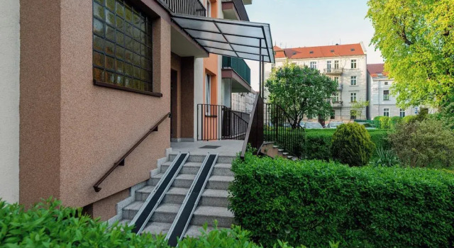 Family - by Kairos Apartments, Rezervasyon Daire Gliwice Katowice Urban Area, Piast Gliwice Stadium yakınında