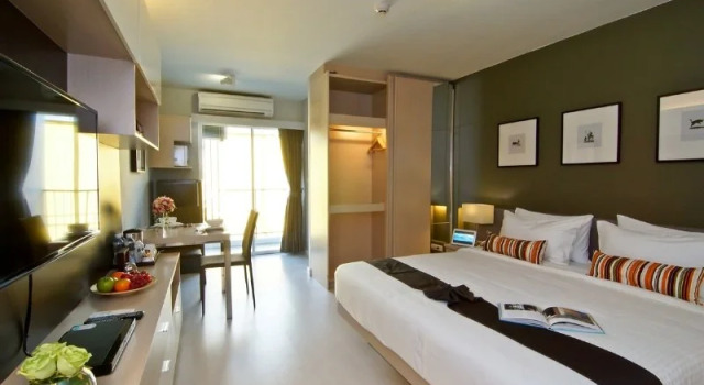Двухместный номер Superior с балконом Hotel Amber Sukhumvit 85