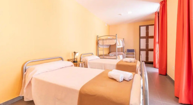 Albergue "El Río", Book Hotel Cella Teruel