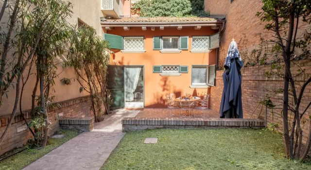 Isaia Garden - BolognaRooms, Забронировать Отель Отели провинции Болоньи 5 звезд, 5*