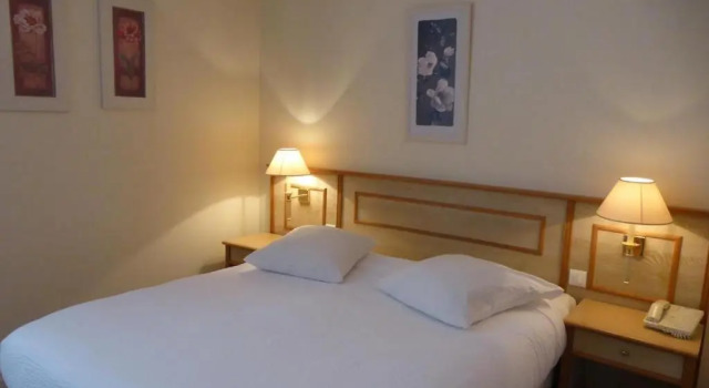 Standart çift kişilik oda Hostellerie Saint Louis