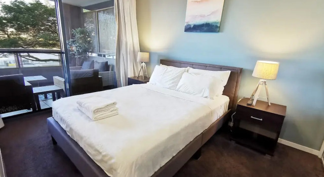 Апартаменты Standard с 2 комнатами с балконом Inn on the Park Apartments