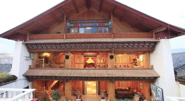 Shangri-la Zhengyi Homestay
