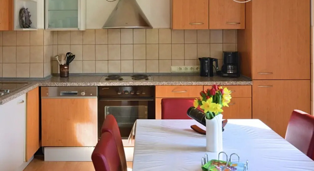 Апартаменты Classic с 3 комнатами с балконом Luxurious Apartment in Medebach Near Public Pool