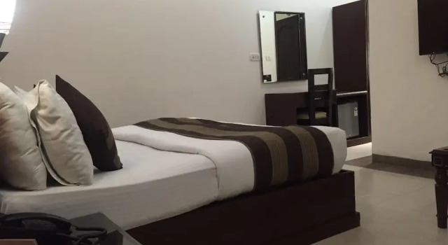 Номер Deluxe Mahalakshmi Palace hotel