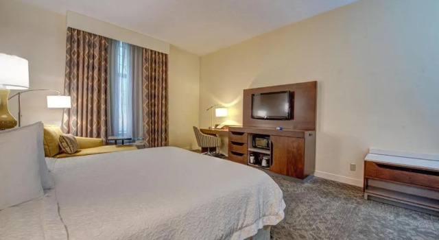 Двухместный гостевой номер Accessible Hampton Inn & Suites By Hilton - Rockville Centre