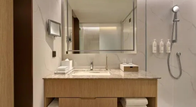 Четырёхместный номер Deluxe с видом на город Petaling Jaya Marriott Hotel