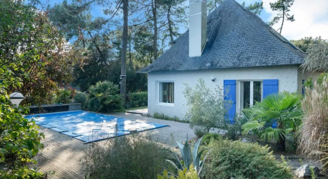 Коттедж Vacances familiales dans cette grande maison a Pornichet