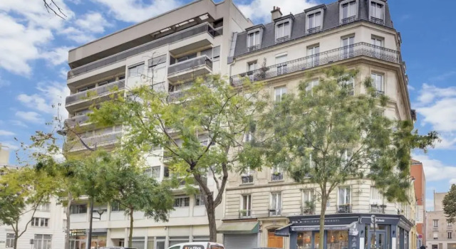 Modern 1bedroom Flat With Terrace in Trendy Paris XI, Забронировать Апартаменты/квартира Париж Иль-де-Франс, рядом с Бузенваль