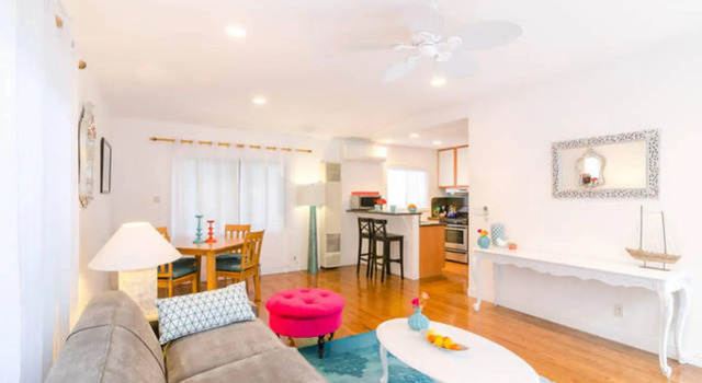 Malibu Beach Paradise Apartments, Забронировать Апартаменты/квартира Отели Малибу с парковкой, Парковка