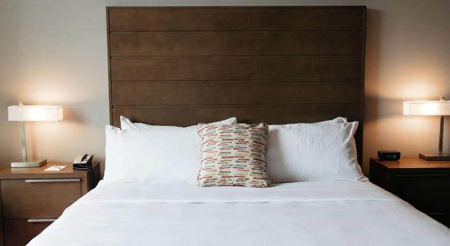 Двухместный номер Revel Hotel, Tapestry Collection By Hilton