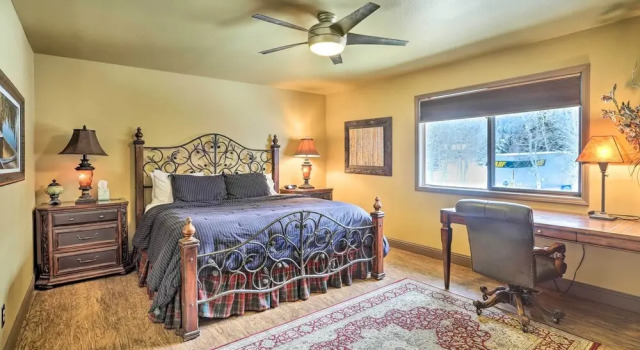Коттедж Modern Home w/ Patio: 3 Mi to Beaver Creek Resort!