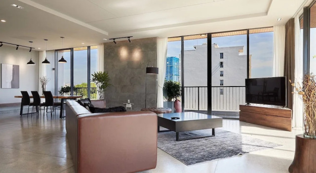 Modern 2 Bdr Apt, Large Living Room, High Speed Wifi, Prenota Appartamento Hotel a Da Nang con parcheggio, Parcheggio