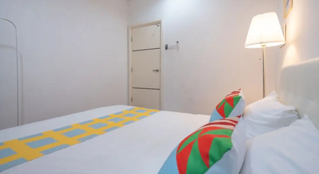 Номер Classic OYO Home 89736 Unbelievable 2br 1medini