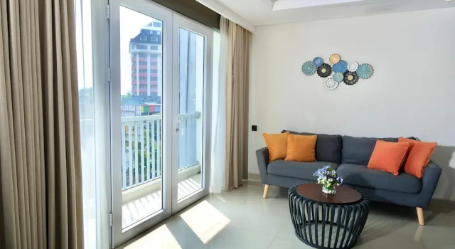 Junior suite con balcone @Hom Semarang Simpang Lima
