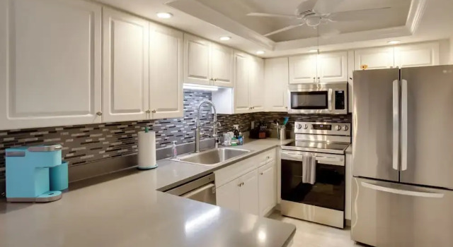 Апартаменты 8 Mi to Beach: Modern Condo in Fort Myers!