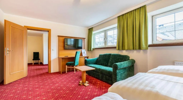 Люкс Hotel & Restaurant Wastlwirt