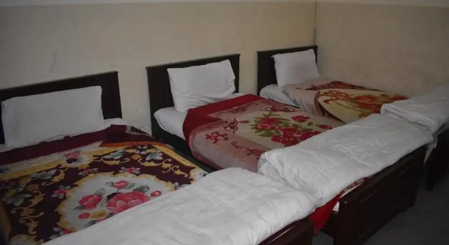 Четырёхместный номер Standard Jamal Hotel