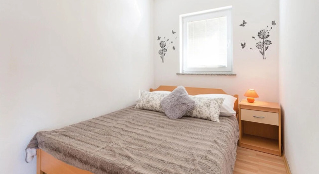 Nice Home in Povljana With Wifi and 2 Bedrooms, Rezerwuj Hotel Povljana 