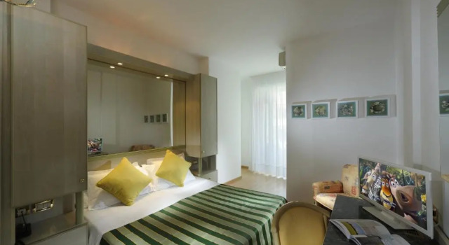 Семейный номер Standard Hotel Montecarlo