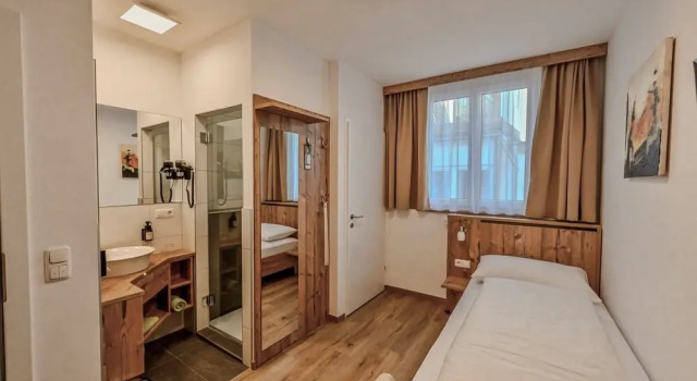 Номер Standard Hotel "City Rooms Wels"
