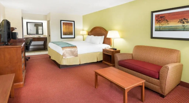 Номер Standard Baymont by Wyndham Orangeburg North
