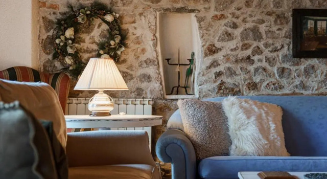 Arachova Wooden Chalet, Book Chalet Hotels in Central Greece with Parking, Parking
