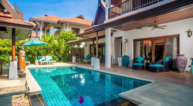 Вилла Luxury 4 BR Villa Baan Banburee, seconds from beach