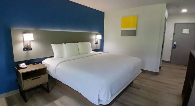 Двухместный номер Standard Цокольный этаж Comfort Inn near Downtown & Blue Ridge PKWY