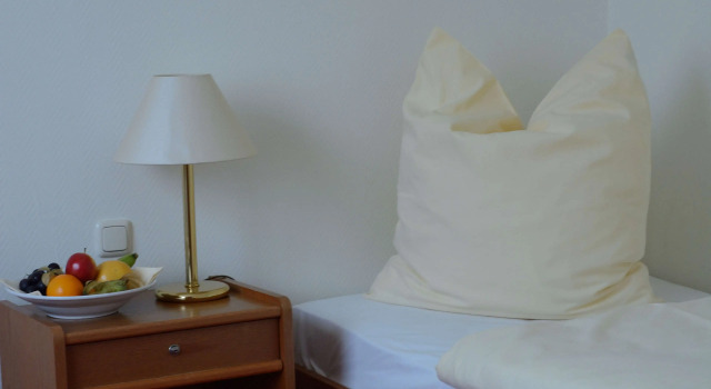 Трёхместный номер Standard AVALON Hotelpark Königshof