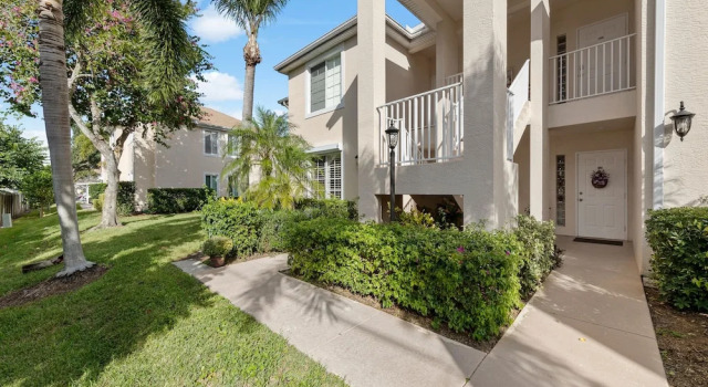 Glen Manor 14-202 by Vtrips, Забронировать Апартаменты/квартира Бонита-Спрингс Southwest Florida