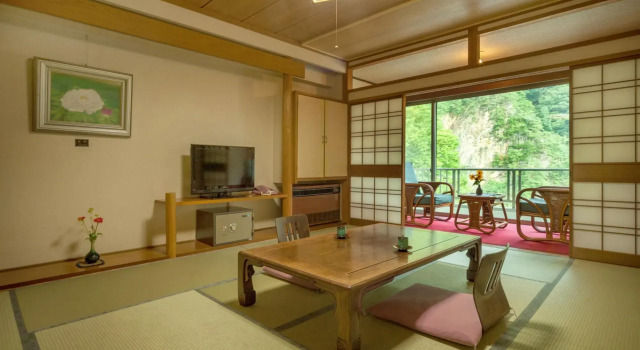 Goroukaku, Rezervovat Hotel Numata Gunma