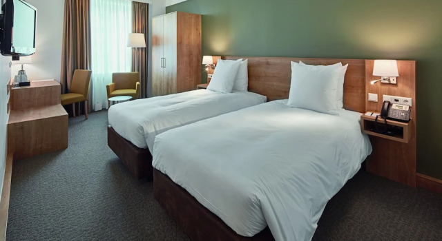 Трёхместный номер Comfort с 2 комнатами City Hotel