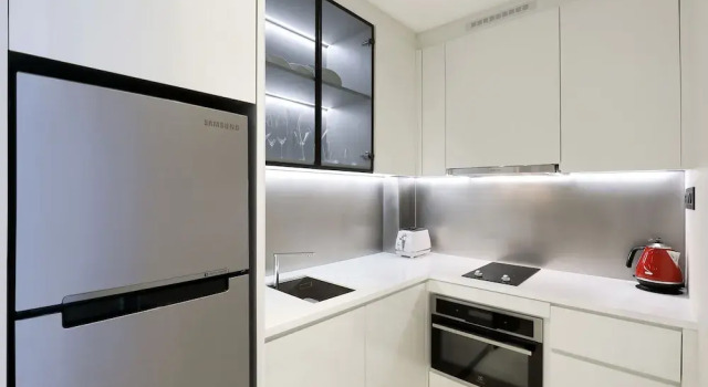 Номер Deluxe c 1 комнатой с балконом Oakwood Studios Singapore