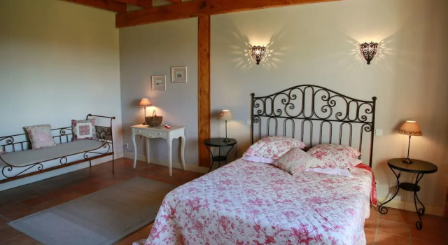 Domaine le Muret, Book Guesthouse Saint-Salvadou Aveyron