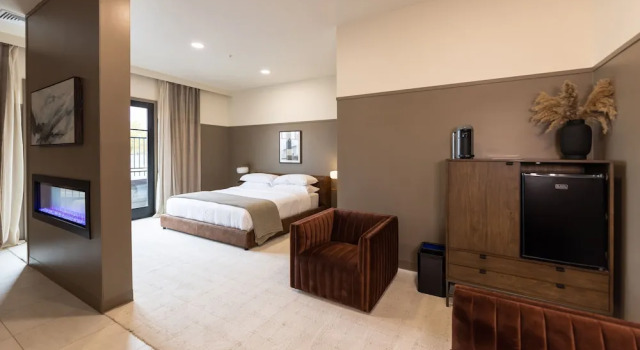 The Atlee Suites, Rezerwuj Apartamentowiec hotelowy Berlin Holmes-County