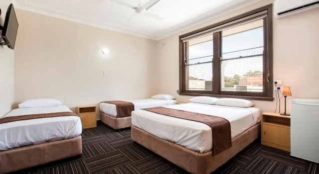 Семейный номер Economy Toongabbie Hotel