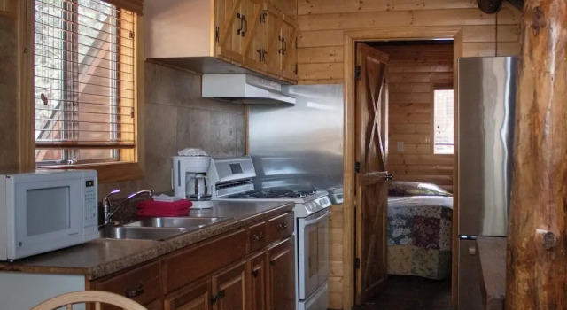 Номер Deluxe с балконом Arizona Mountain Inn & Cabins