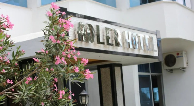 Adler Hotel