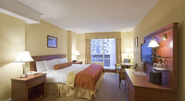 Номер Comfort Sun Peaks Lodge