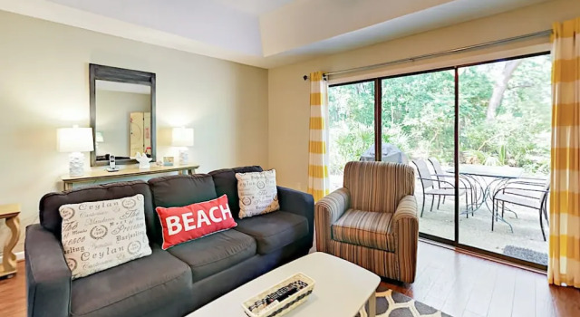 Sea Pines 2br W/ Patio, Near Beach 2 Bedroom Home, Забронировать Отель Хилтон-Хед-Айленд Lowcountry, рядом с Поля для гольфа Heron Point and Ocean Course