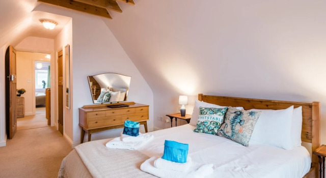 Whitstable's Beachcombers, Sleeps 10, Dog Friendly, Rezervasyon Tatil Evi Merseyside villalar, Villa