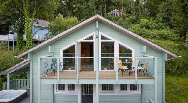 Everwyn Lodge - Luxury Lodge With Hot Tub