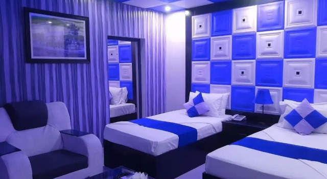 Номер Deluxe Gulberg Continental Hotel